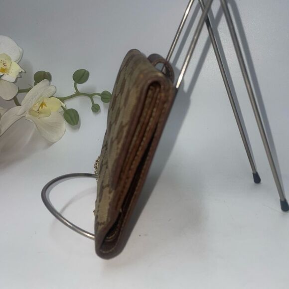 Authentic Gucci GG Logo Canvas Leather Trim Compact Wallet - Picture 4 of 16